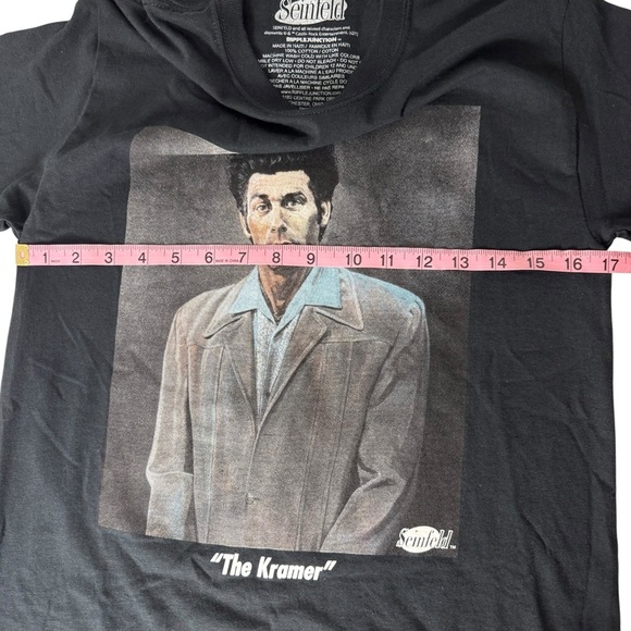The Kramer Seinfeld T Shirt Black Short Sleeve Portrait Graphic NWT Unisex Sz S - Picture 4 of 6